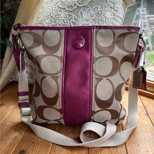 Coach F21905 Signature Pink Stripe Crossbody Bag